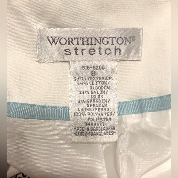 Worthington White Stretch uBlazer With 3/4 Sleeves. Size 8. Like New. - Picture 6 of 6